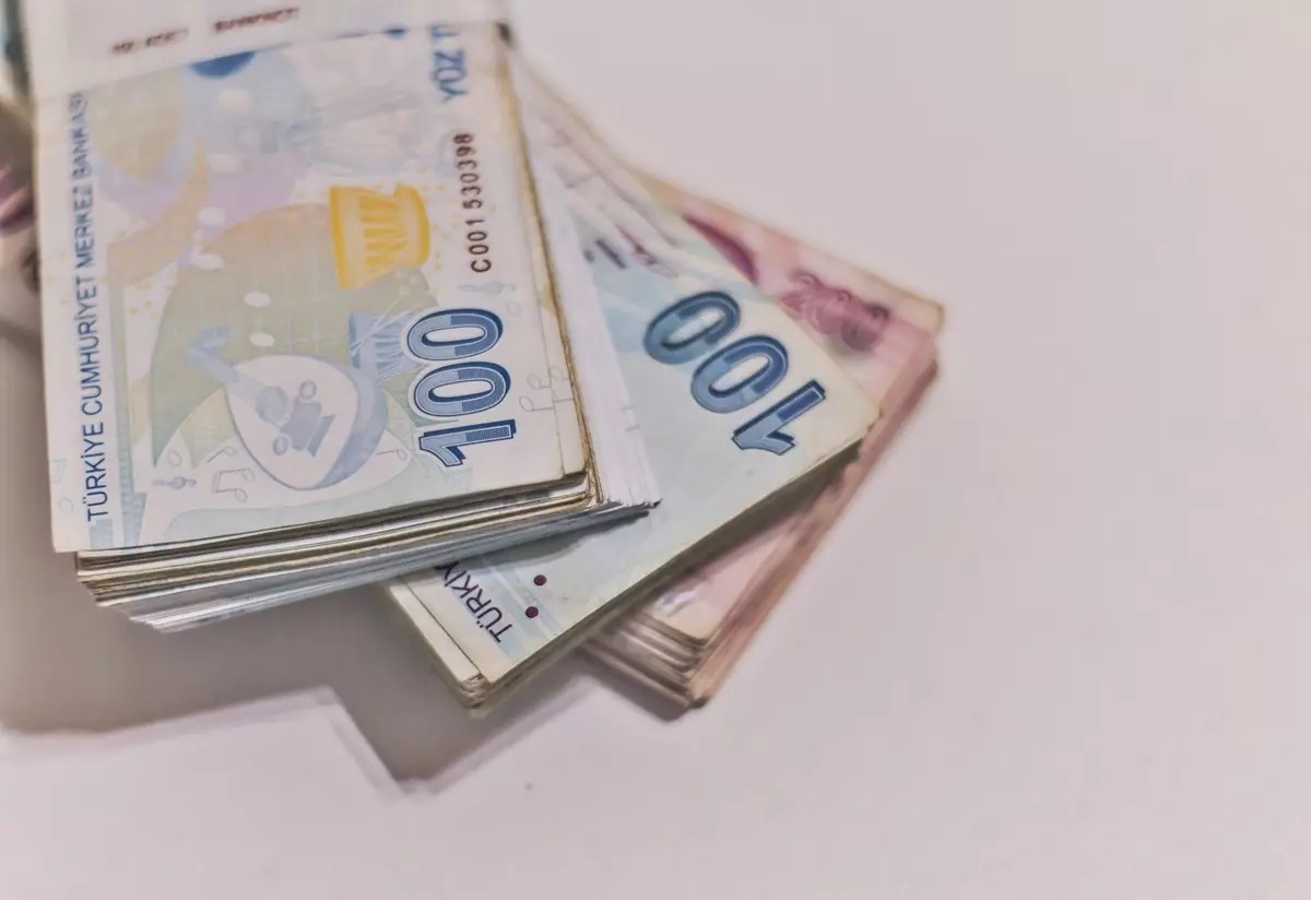 Erken emeklilik için SGK düğmeye bastı: 50, 51, 52 ve 54 yaşlarında emekli olmak için tek bir hamle yeter