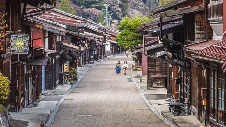 Buraya taşınan zengin olacak